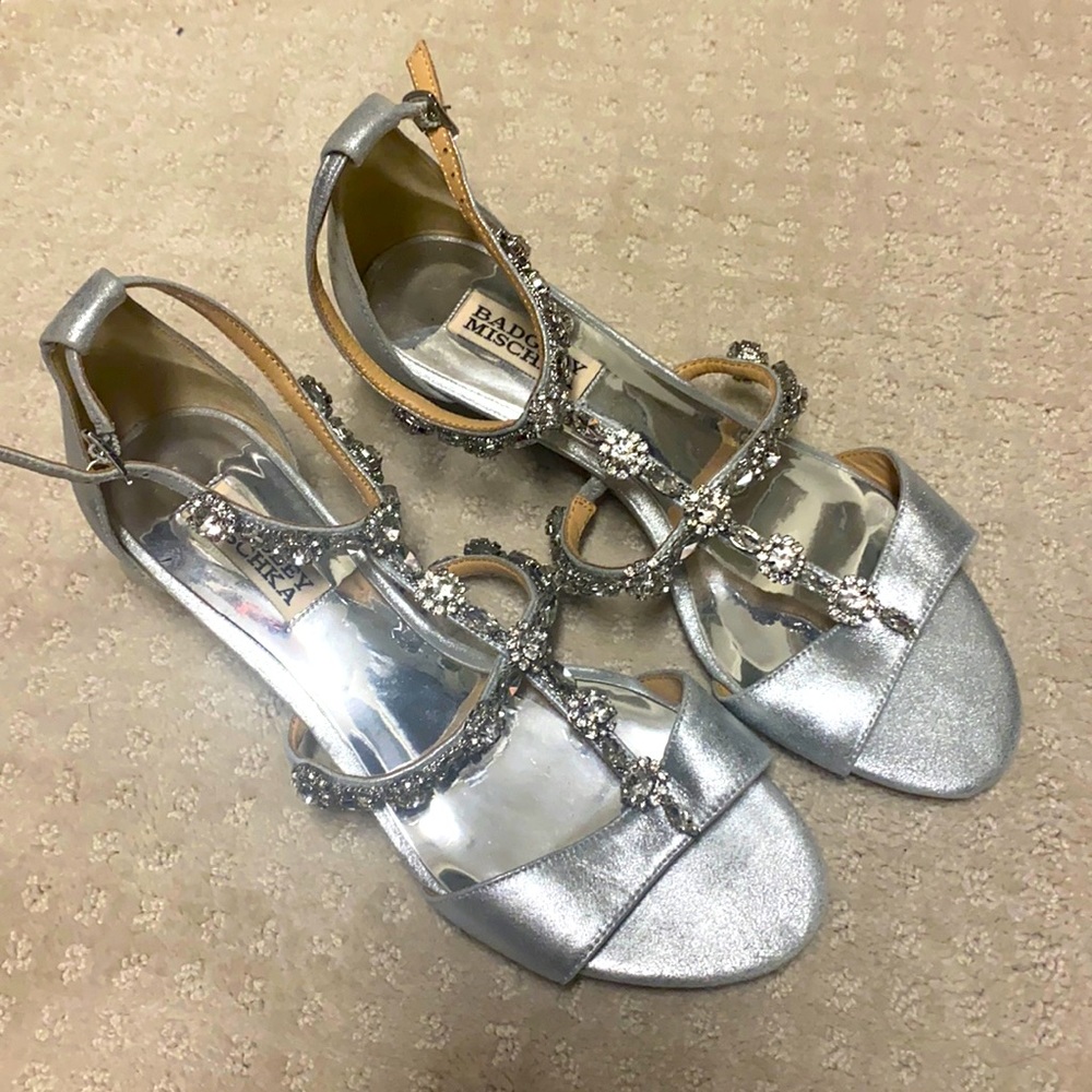 Never been worn. Bought for my wedding.